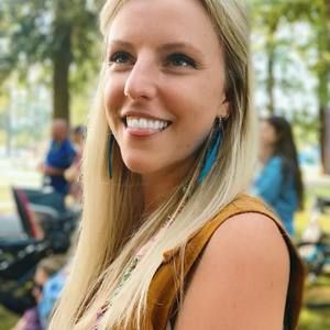 Meet your Posher, Natalie